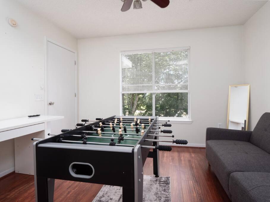 Spacious Condo Mins To Shands, University, & Downtown! Gainesville Exterior foto
