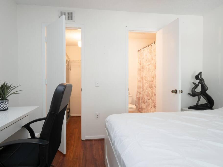 Spacious Condo Mins To Shands, University, & Downtown! Gainesville Exterior foto